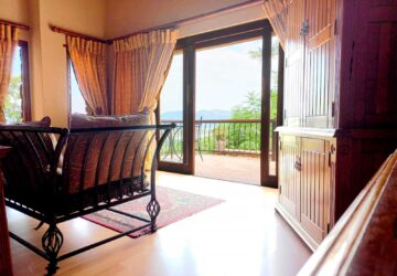 Grand Lodge Jacuzzi Suite Room with View