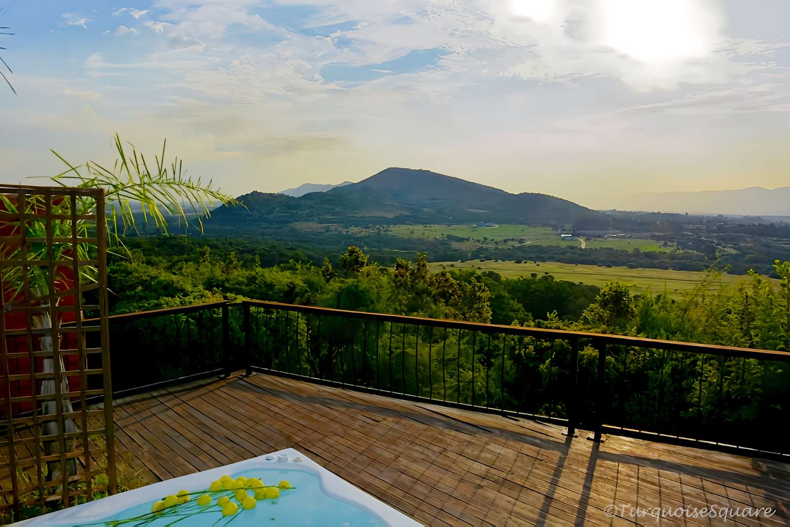 Mountain view from the Heritage Cabin Jacuzzi Suite deck