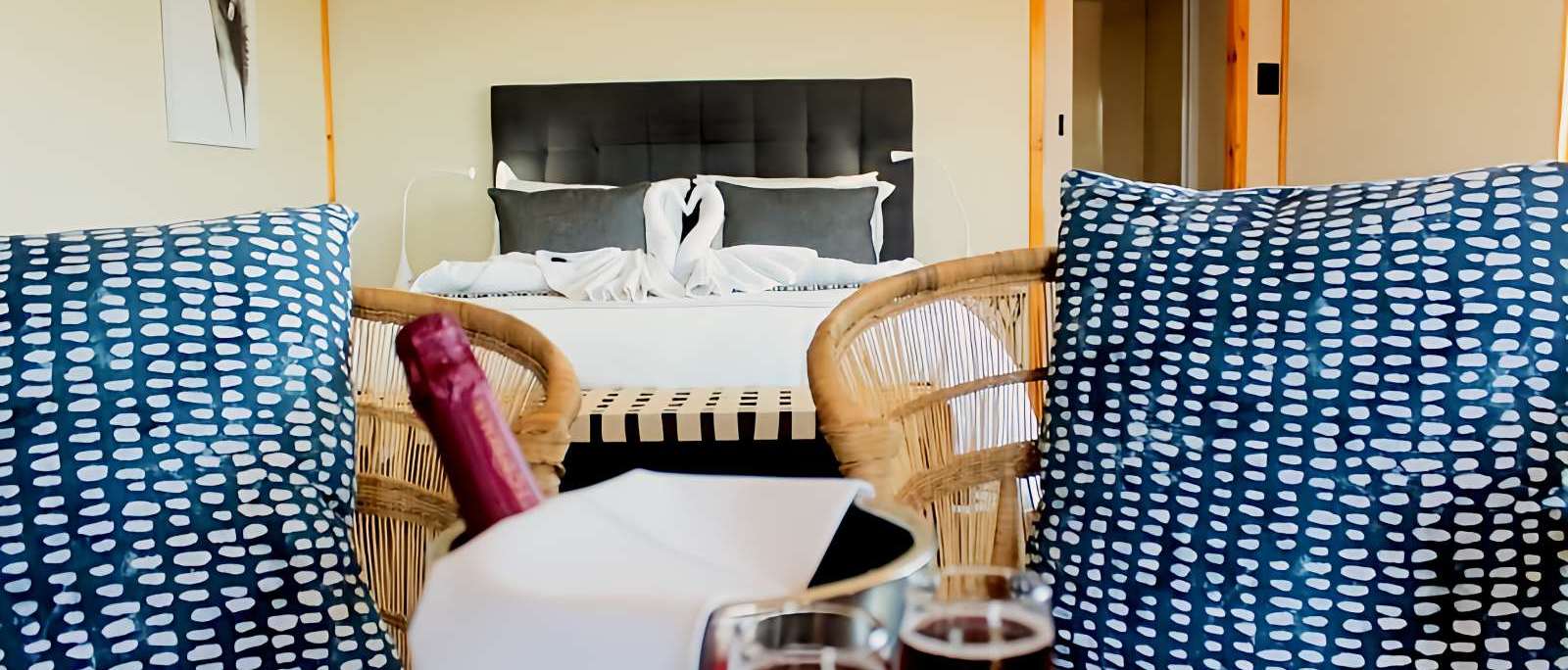 Treetop Log Cabins accommodation in Hartbeespoort