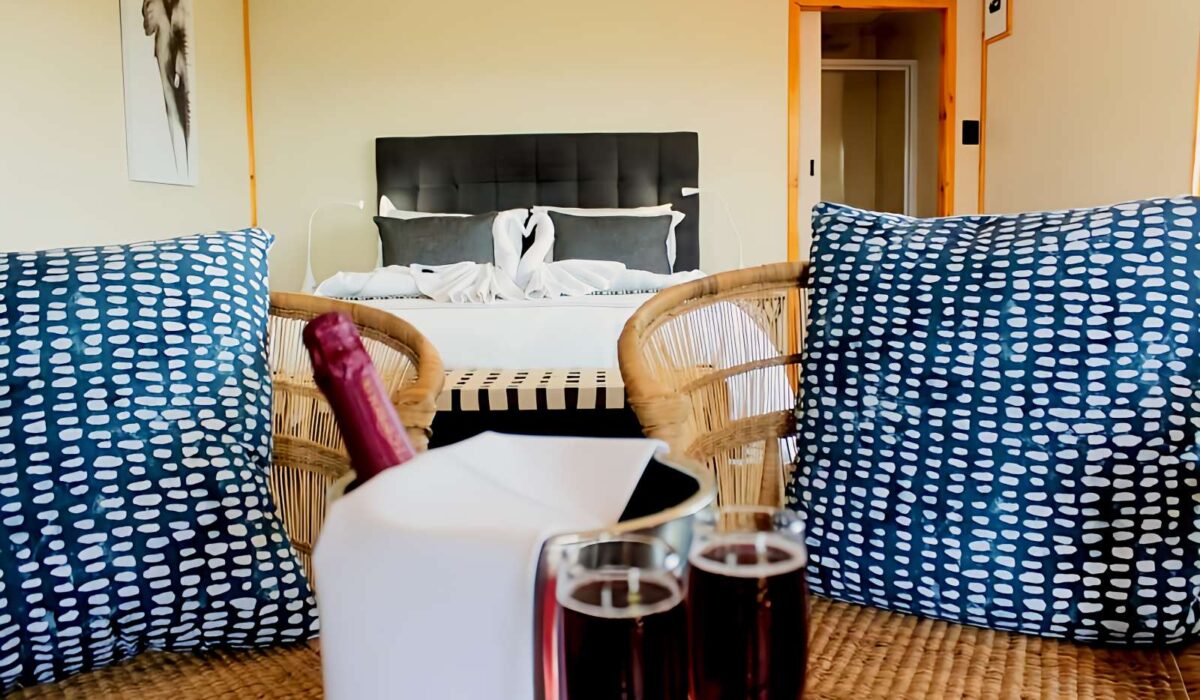 Treetop Log Cabins bedroom 1